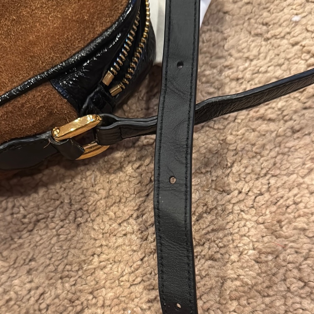 Gucci Bag - Picture 6 of 6